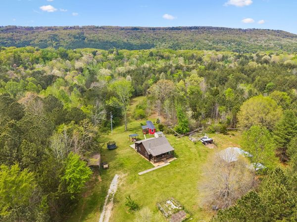 587 Cooper Rd , Summerville, GA 30747