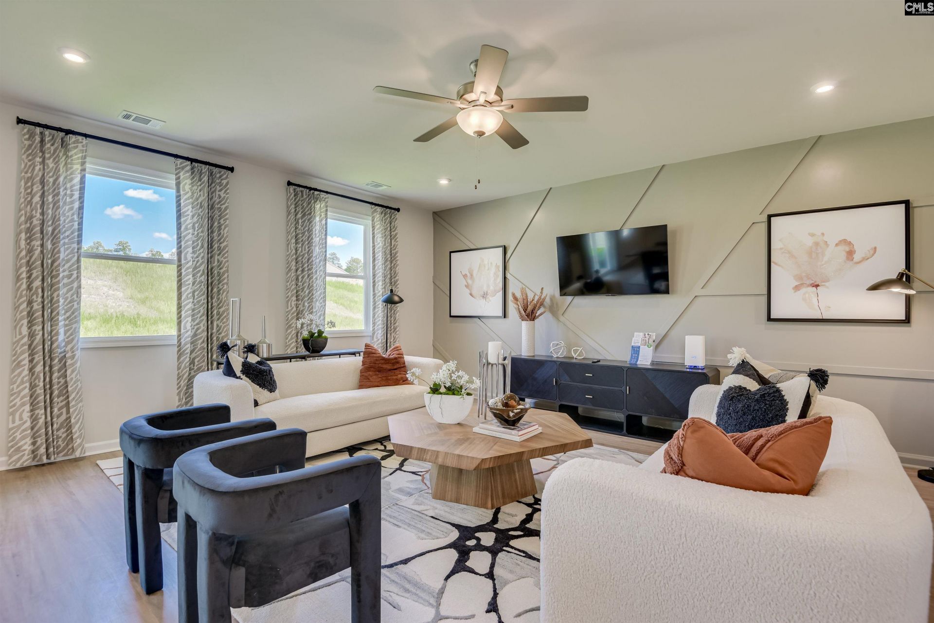 270 Summer Orchard Drive  Photo 5