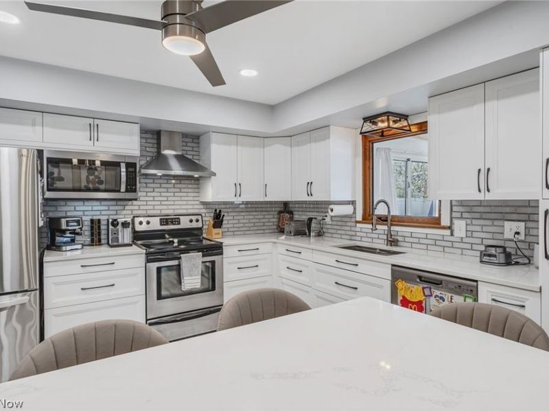 5520 Ralston Drive, Parma, OH 44129 Photo 10