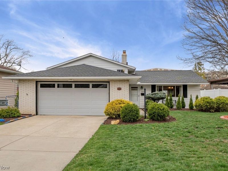 5520 Ralston Drive, Parma, OH 44129 Photo 3