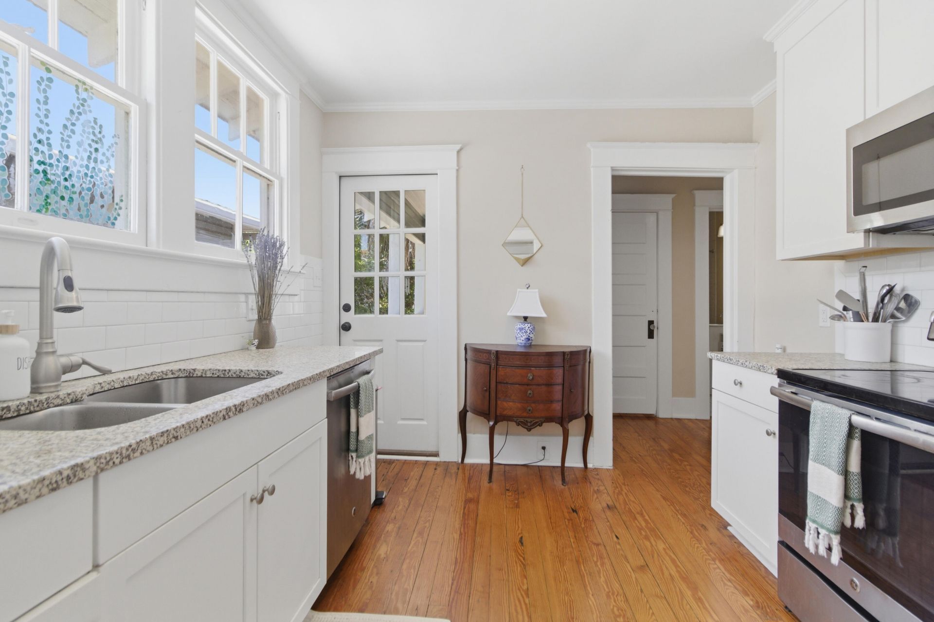 3 Rutledge Boulevard Photo 16