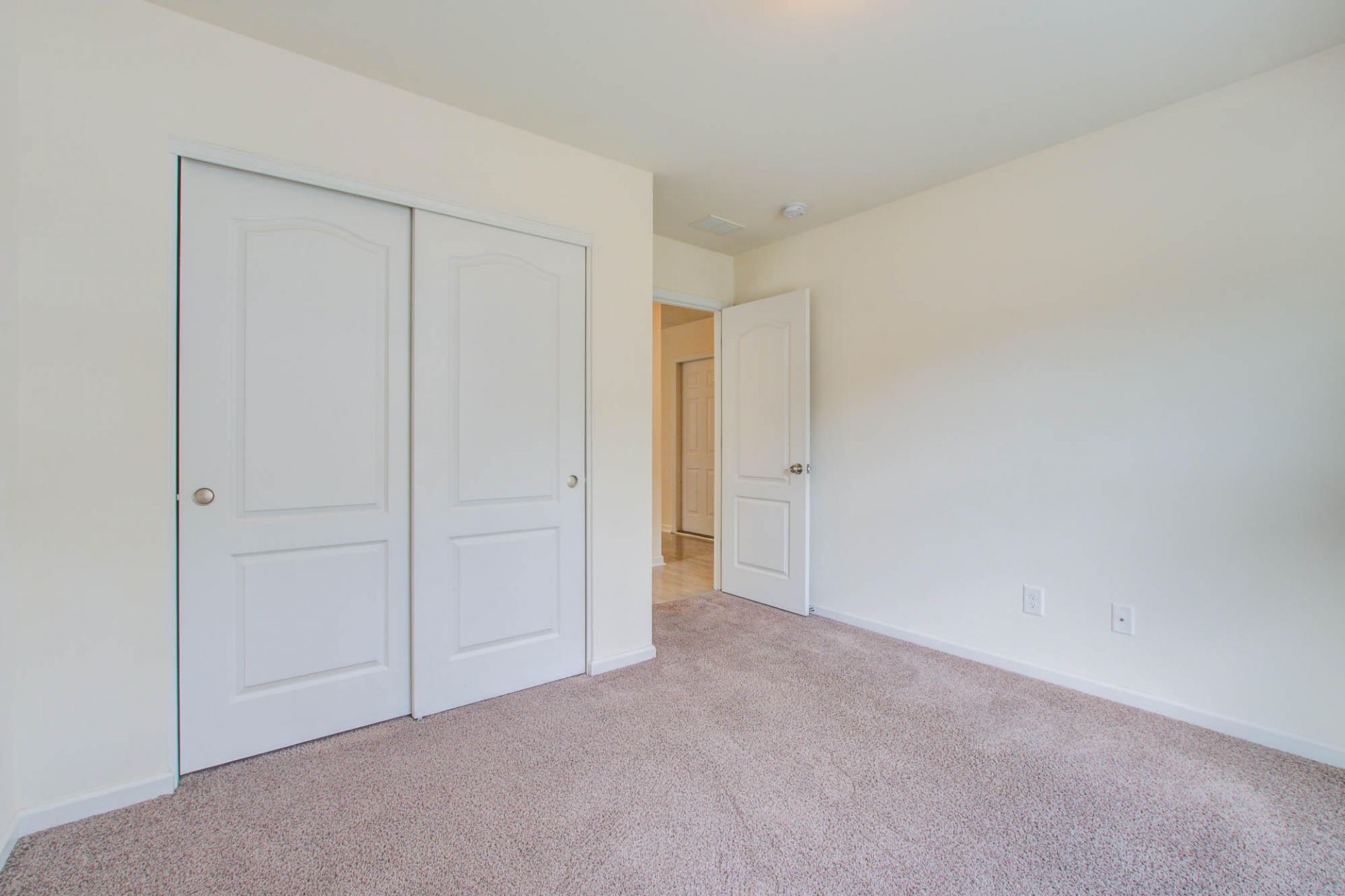 183 Brittondale Road Photo 11