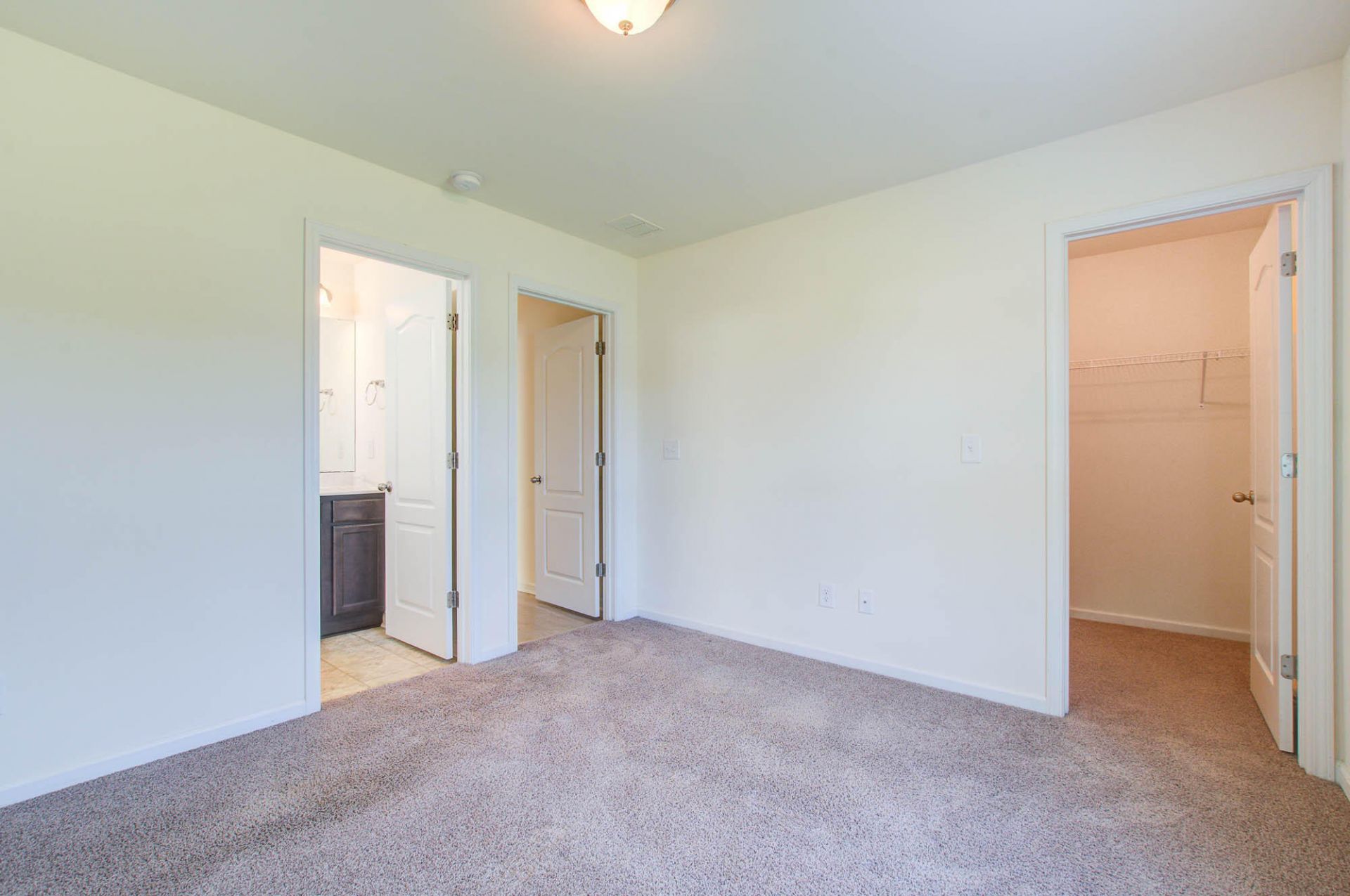 183 Brittondale Road Photo 16