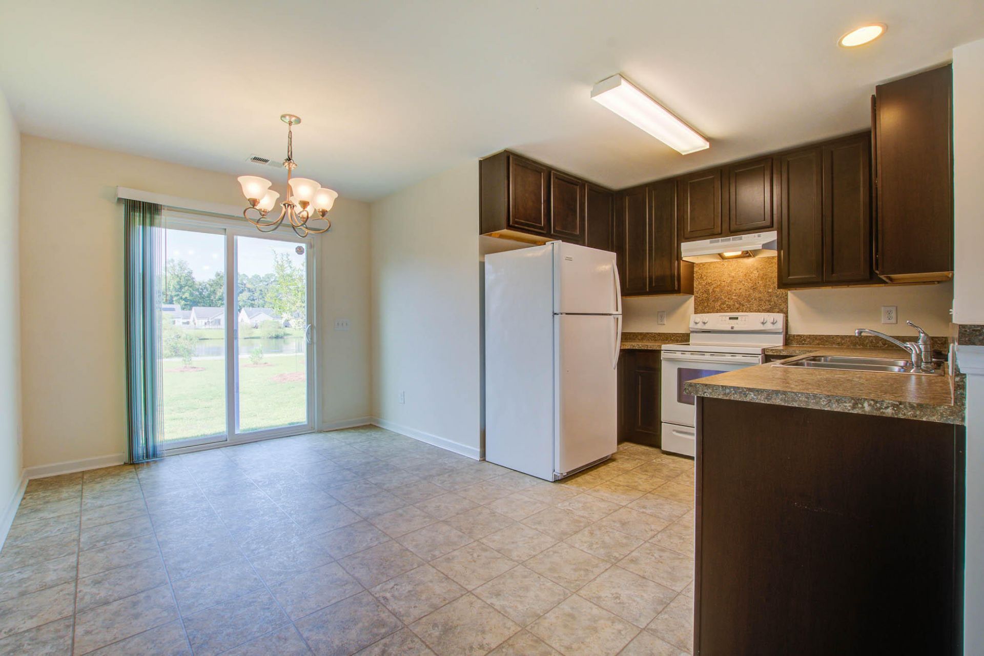 183 Brittondale Road Photo 6