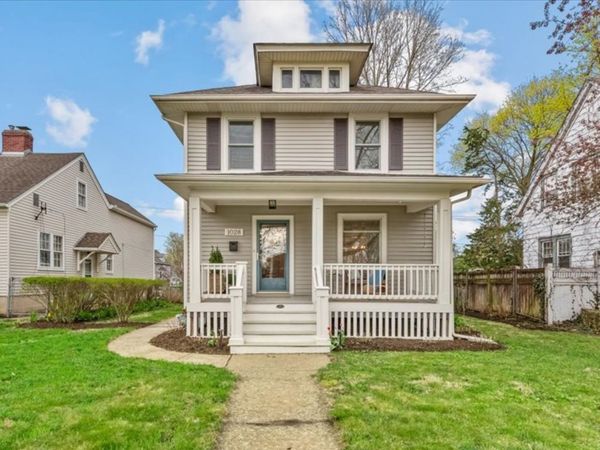 1028 S 4th Street , St. Charles, IL 60174