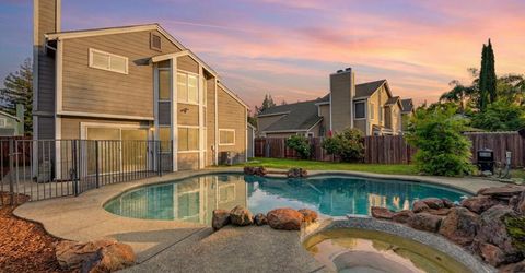 8239 Derbyshire Cir, Sacramento, CA 95828 Photo