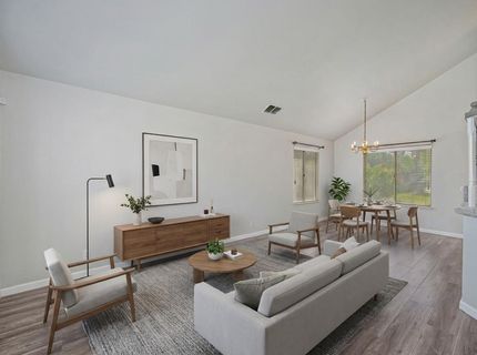 8239 Derbyshire Cir, Sacramento, CA 95828 Photo