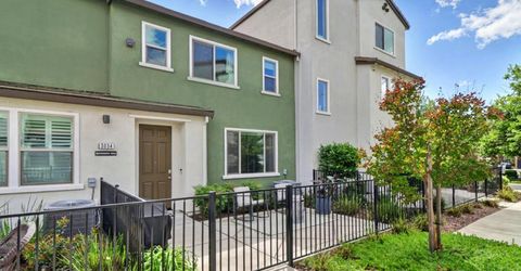 3034 Mesmerizing Walk, Sacramento, CA 95835 Photo