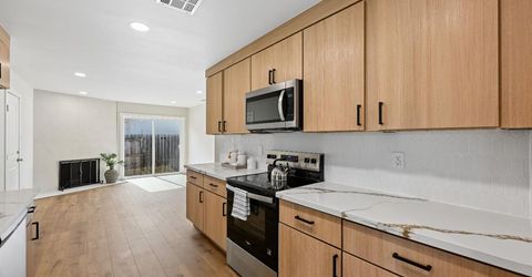 9060 New Dawn Dr, Sacramento, CA 95826 Photo