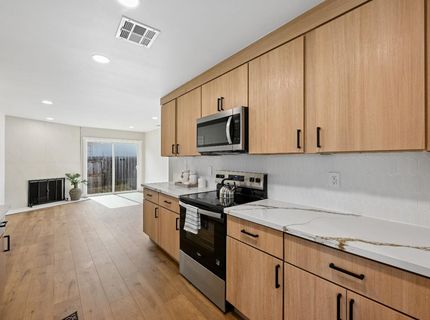 9060 New Dawn Dr, Sacramento, CA 95826 Photo