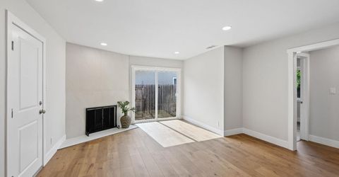 9060 New Dawn Dr, Sacramento, CA 95826 Photo