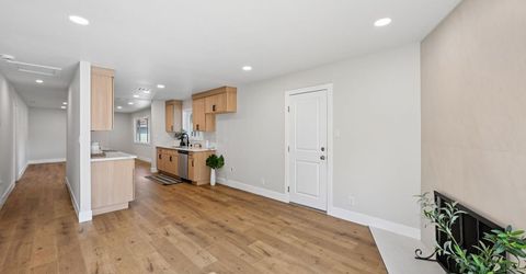 9060 New Dawn Dr, Sacramento, CA 95826 Photo