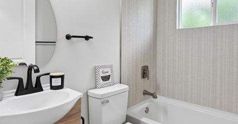 9060 New Dawn Dr, Sacramento, CA 95826 Photo