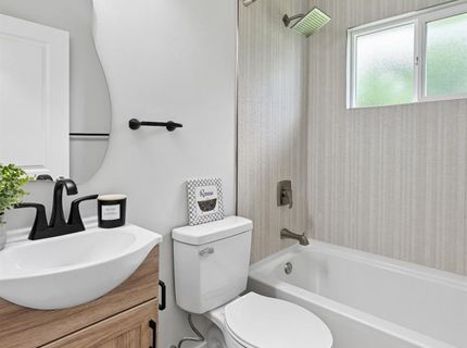 9060 New Dawn Dr, Sacramento, CA 95826 Photo