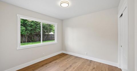 9060 New Dawn Dr, Sacramento, CA 95826 Photo