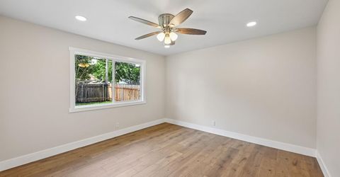 9060 New Dawn Dr, Sacramento, CA 95826 Photo