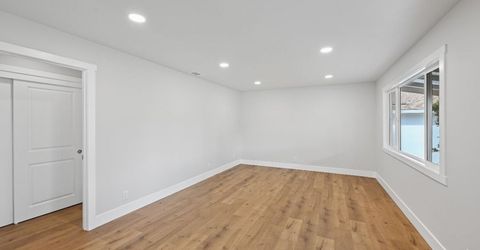 9060 New Dawn Dr, Sacramento, CA 95826 Photo