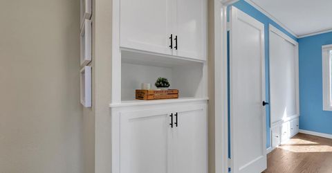 1608 Los Molinos Way, Sacramento, CA 95864 Photo