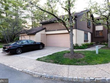 251 SAYRE DRIVE, PRINCETON, NJ 08540