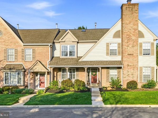 221 CAMBRIDGE CIRCLE, Unit 113, KENNETT SQUARE, PA 19348