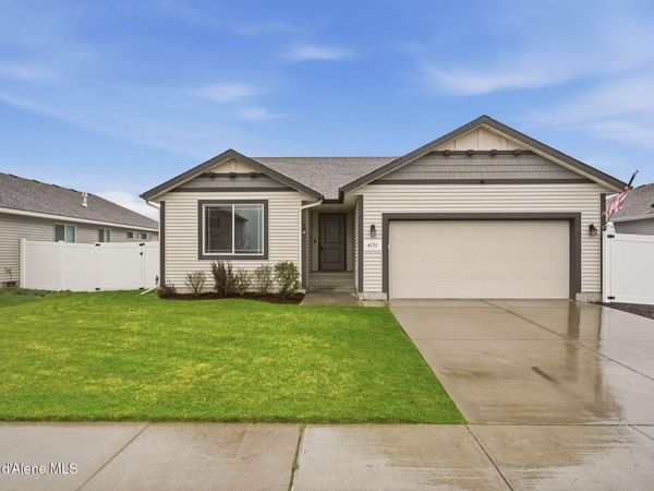 4111 W Belgrave Way , Hayden, ID 83835