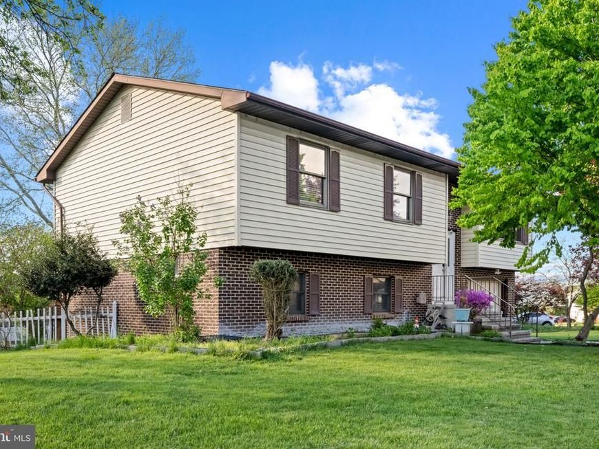 316 Sarhelm Road, Harrisburg, PA 17112 Main Photo