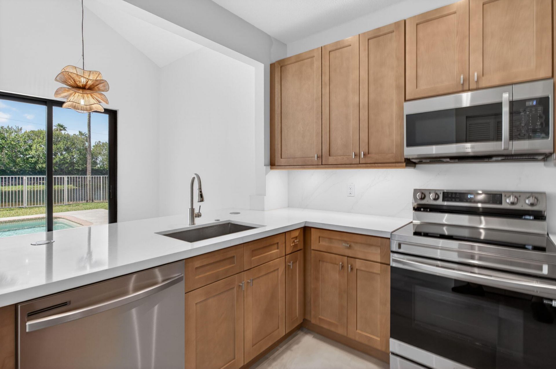 173 Cameron Drive, Weston, FL 33326 Photo