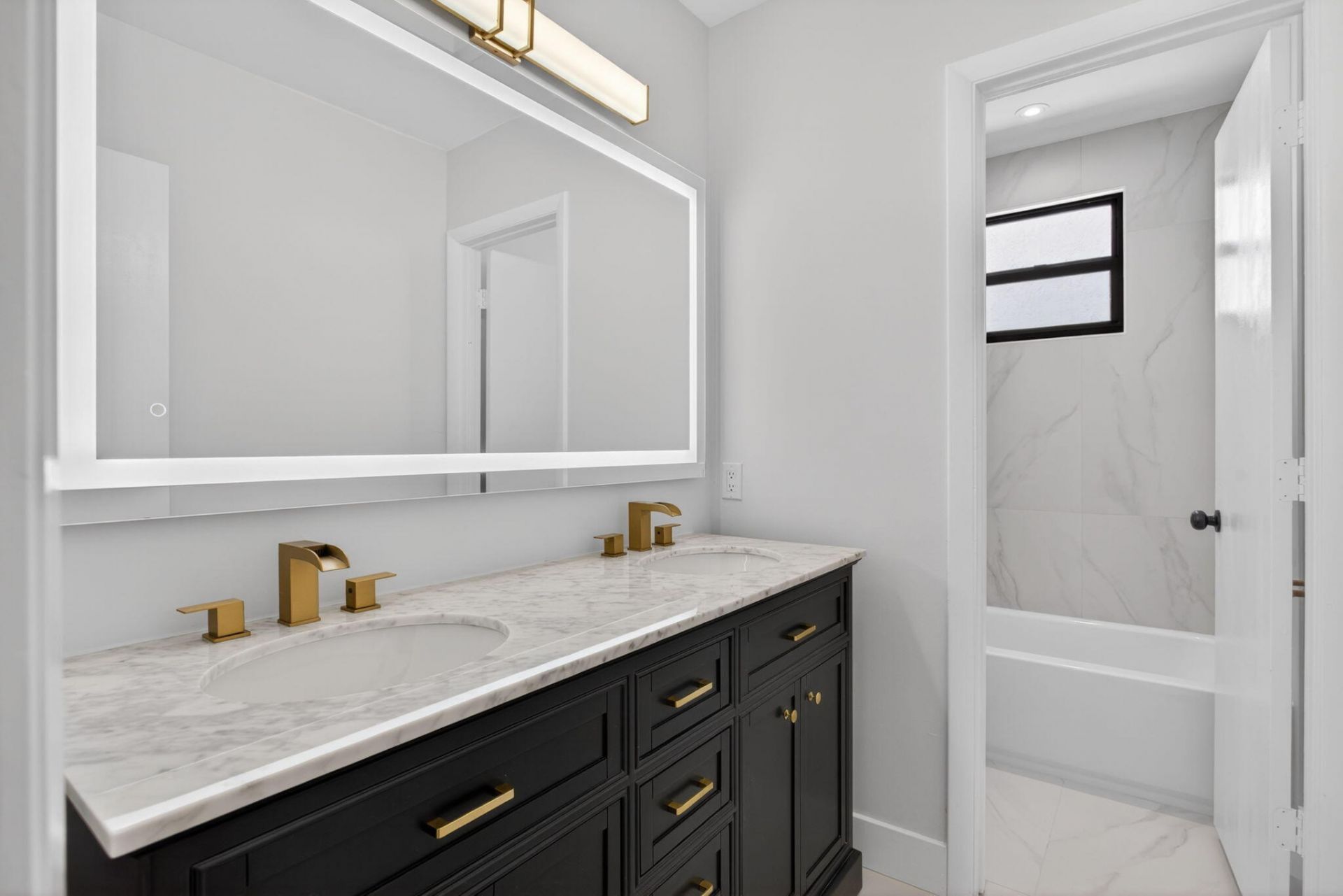 173 Cameron Drive, Weston, FL 33326 Photo