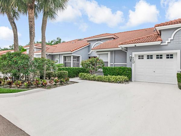 9998 Seacrest Circle, Unit C, Boynton Beach, FL 33437