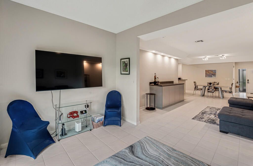 9998 Seacrest Circle, Unit C, Boynton Beach, FL 33437 Photo