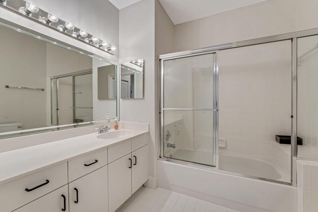 9998 Seacrest Circle, Unit C, Boynton Beach, FL 33437 Photo