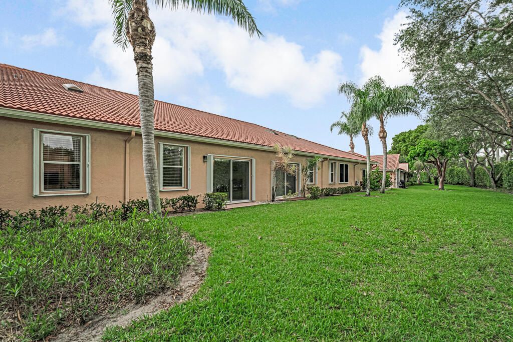 9998 Seacrest Circle, Unit C, Boynton Beach, FL 33437 Photo