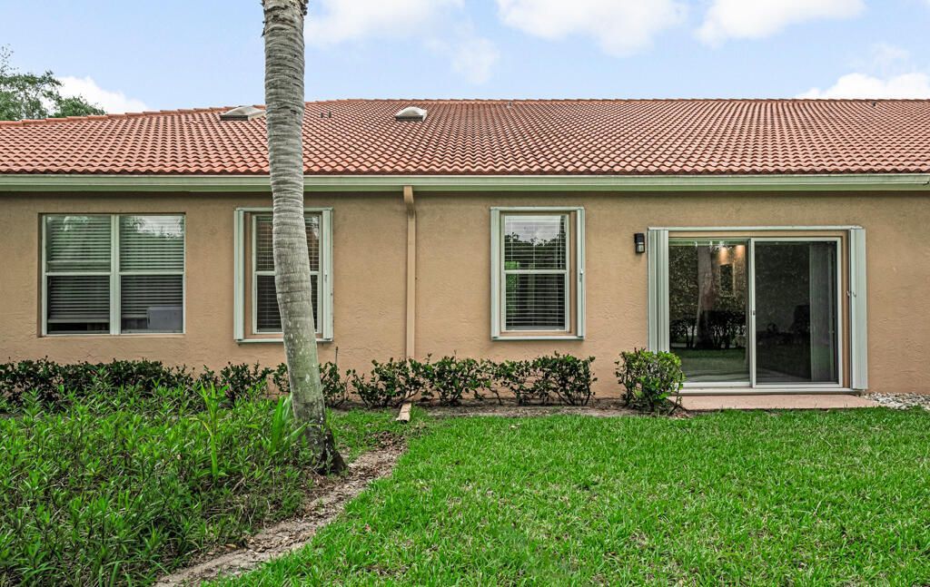 9998 Seacrest Circle, Unit C, Boynton Beach, FL 33437 Photo
