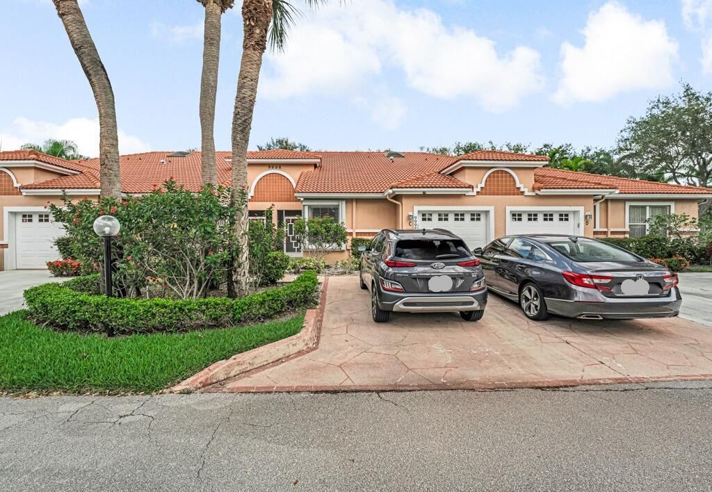 9998 Seacrest Circle, Unit C, Boynton Beach, FL 33437 Photo