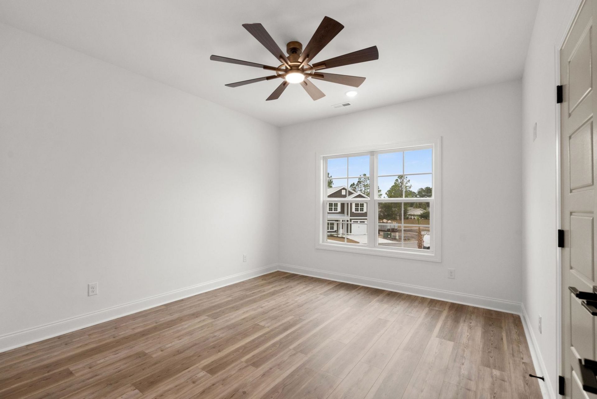 156 Arbor Ridge Circle  Photo 32