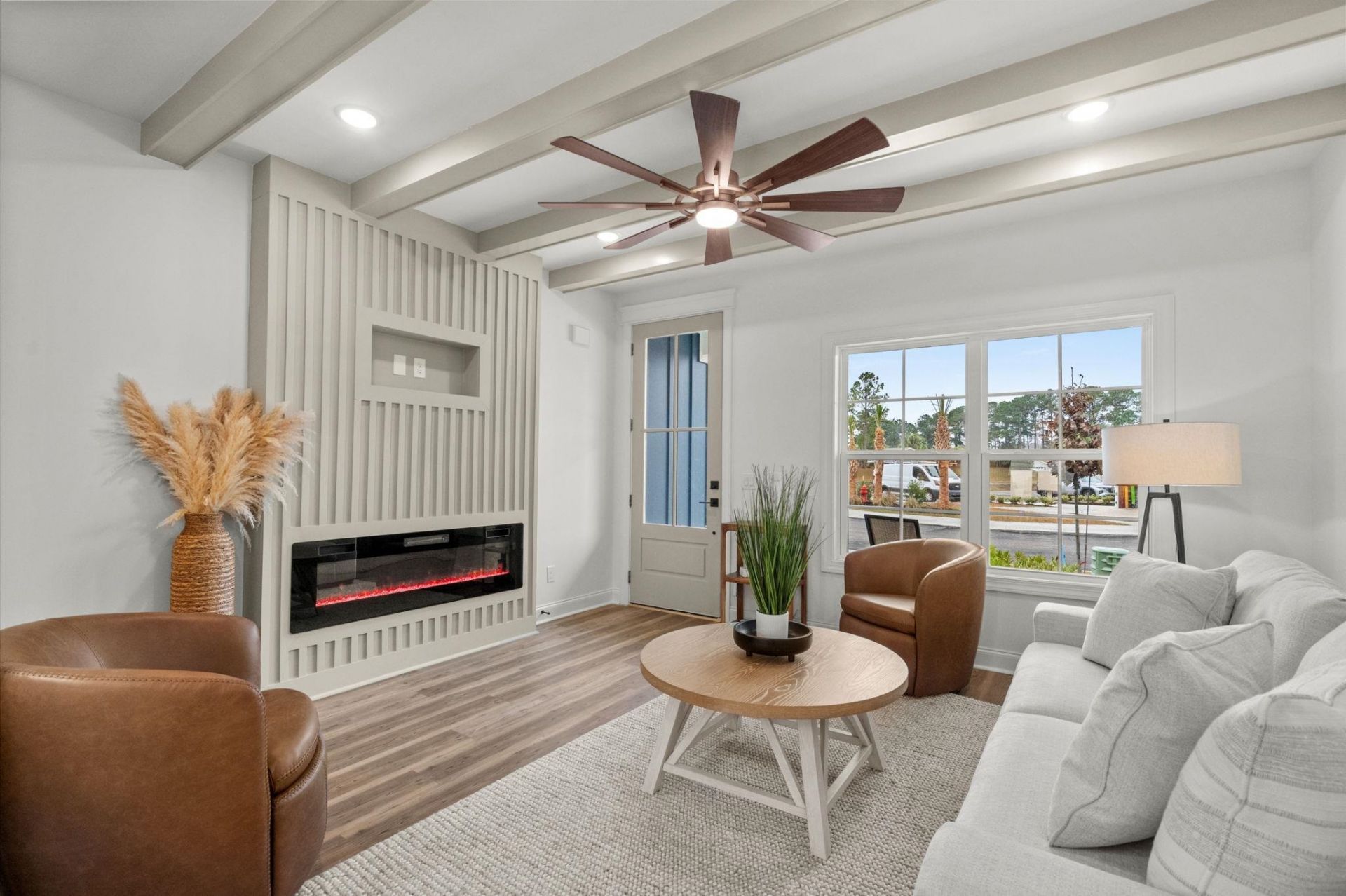 156 Arbor Ridge Circle  Photo 7