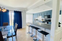 2000 Greens Blvd.  photo 4