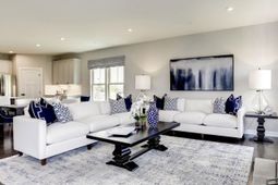 2377 Vera Way  photo 4