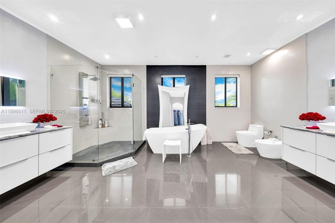 3002 SW 147th Ct, Miami, FL 33185 Photo