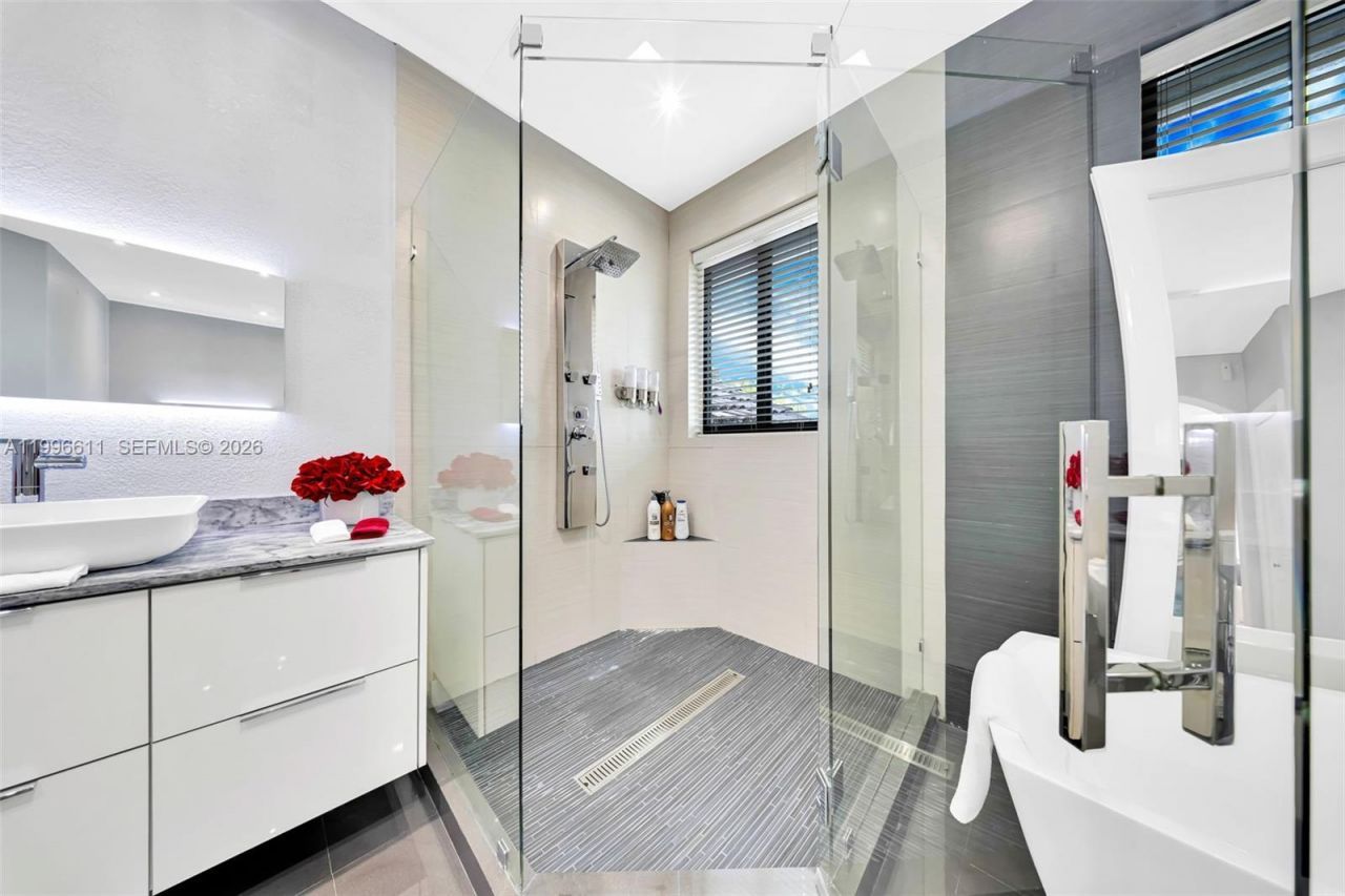 3002 SW 147th Ct, Miami, FL 33185 Photo