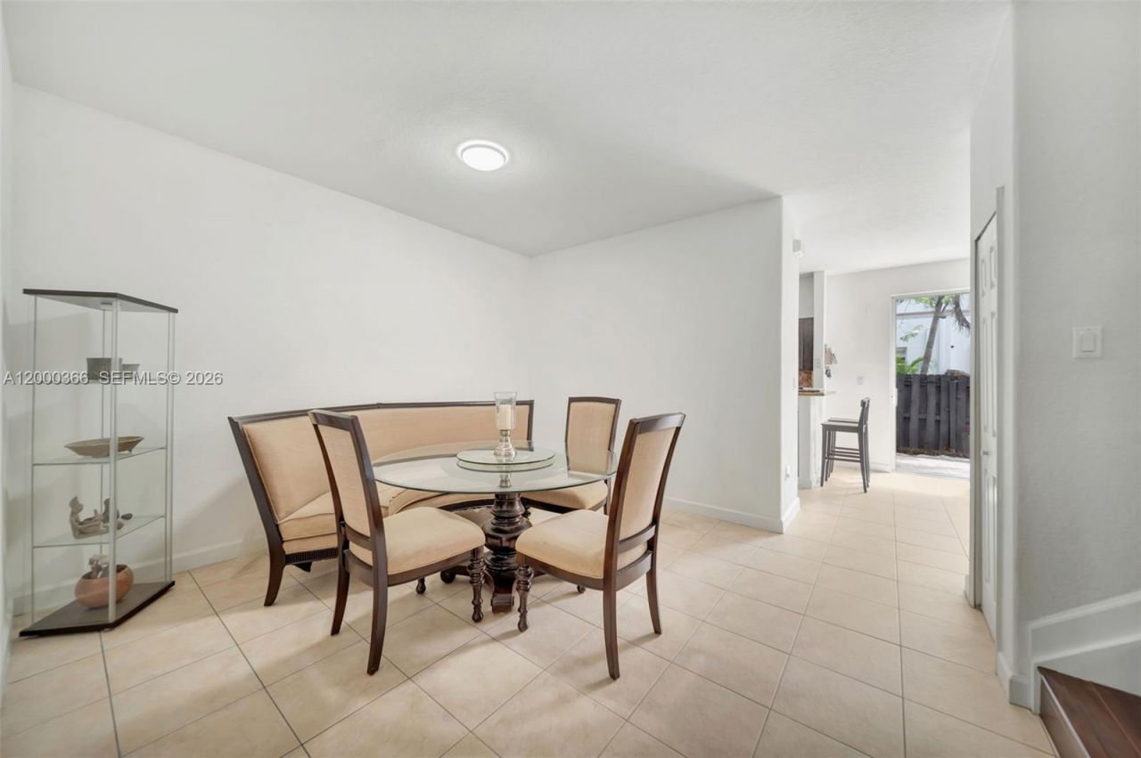 7855 NW 110th Ave, Doral, FL 33178 Photo
