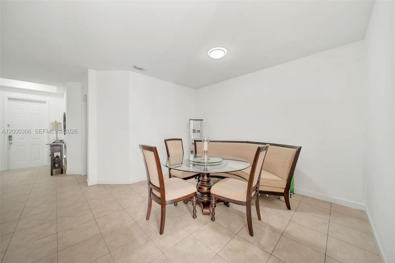 7855 NW 110th Ave, Doral, FL 33178 Photo