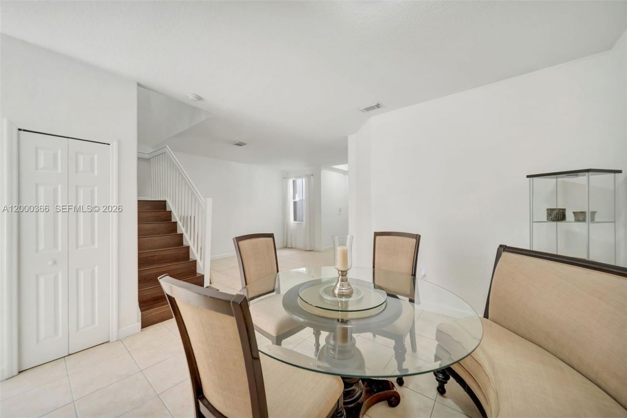 7855 NW 110th Ave, Doral, FL 33178 Photo