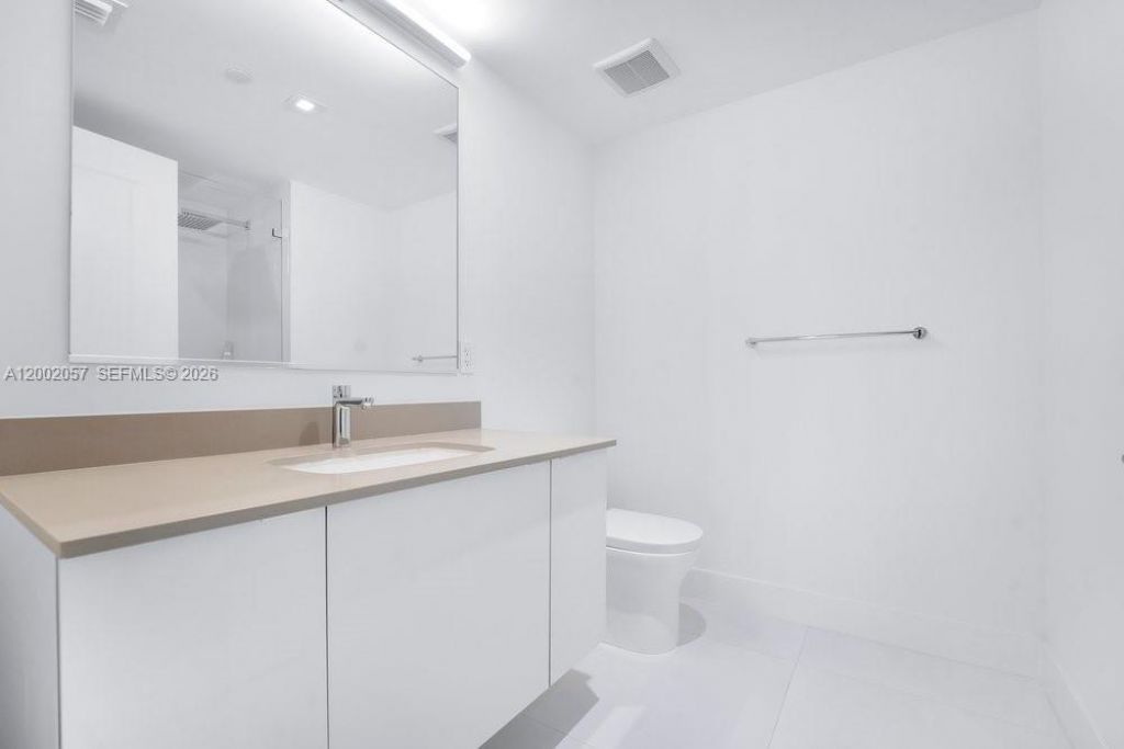 1600 NE 1st Ave, Unit 1601, Miami, FL 33132 Photo