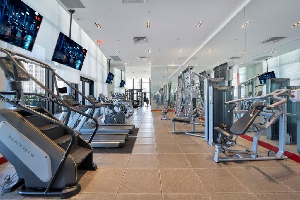 1600 NE 1st Ave, Unit 1601, Miami, FL 33132 Photo