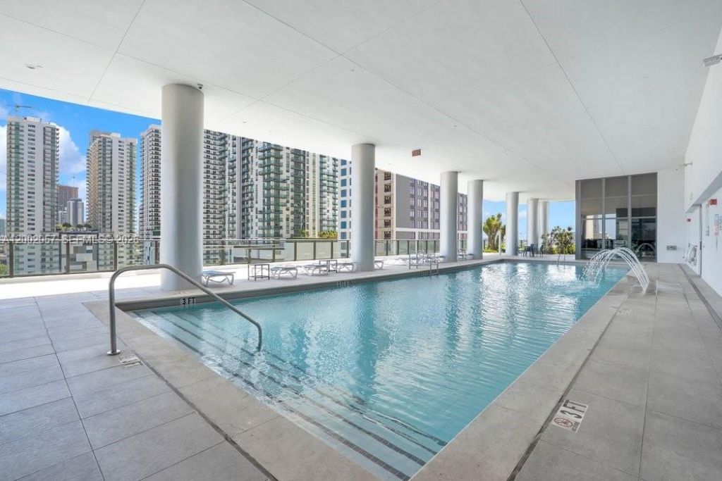 1600 NE 1st Ave, Unit 1601, Miami, FL 33132 Photo