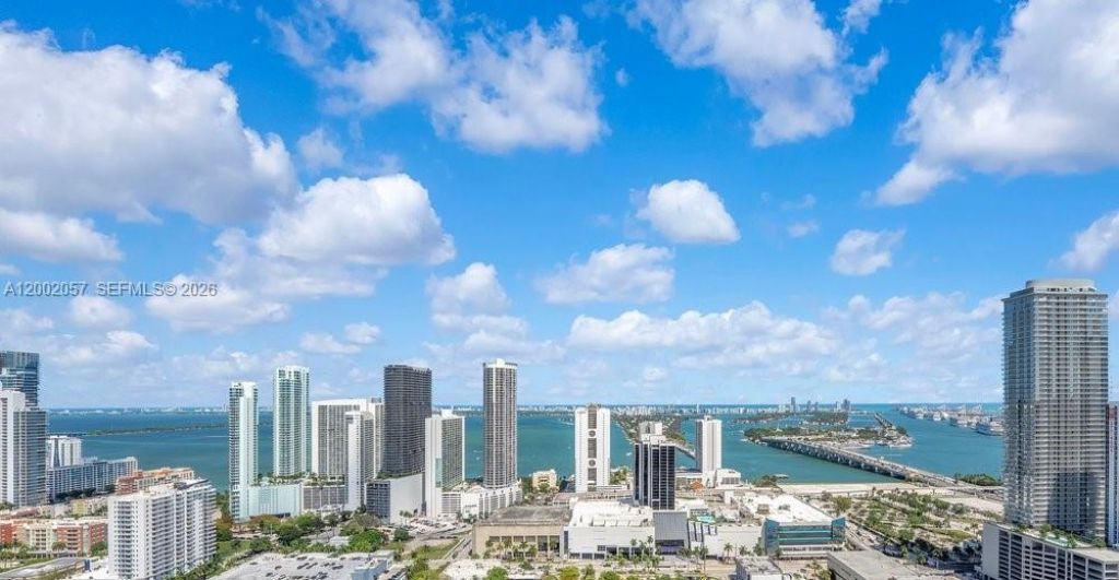 1600 NE 1st Ave, Unit 1601, Miami, FL 33132 Photo