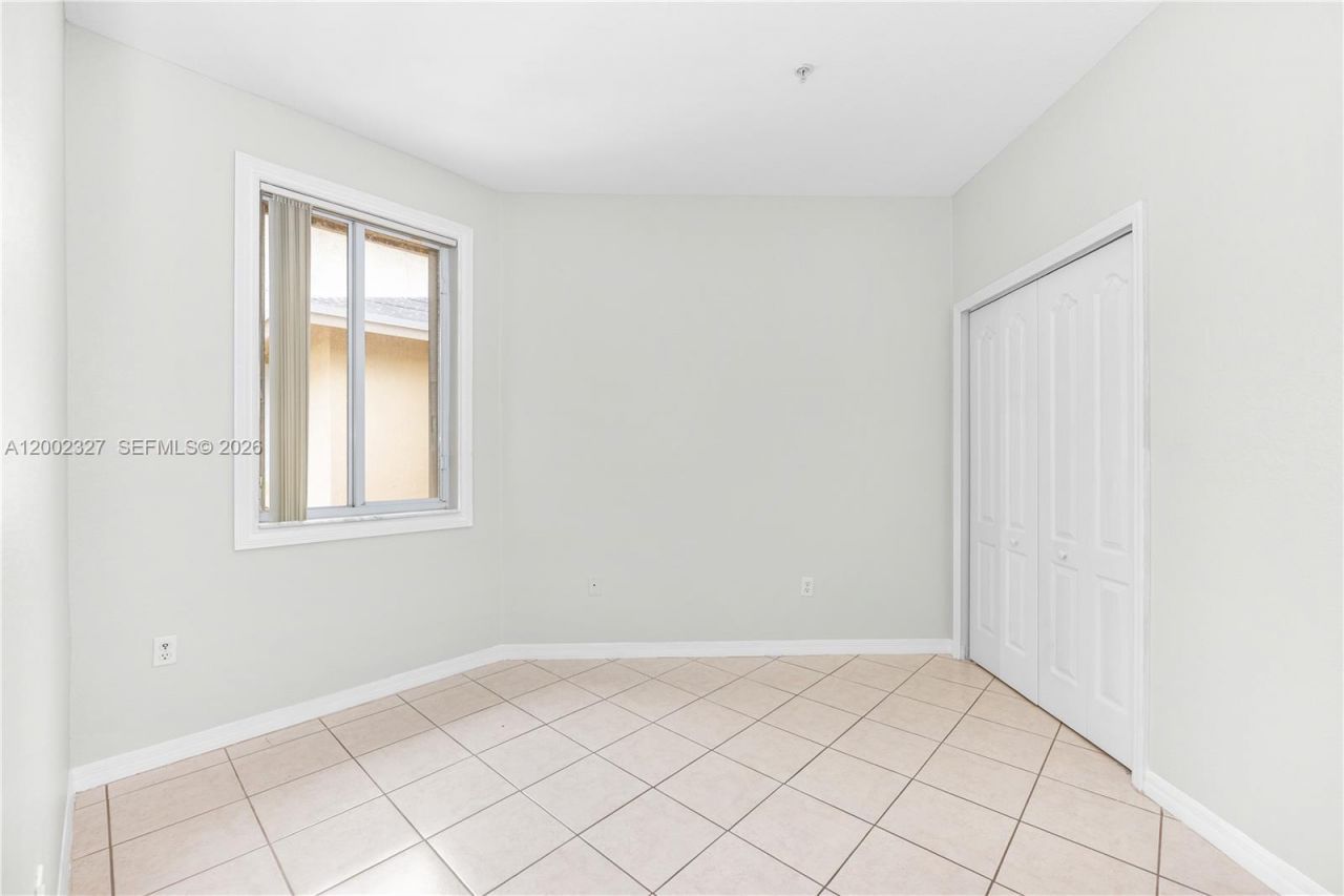 8964 W Flagler St, Unit 206, Miami, FL 33174 Photo