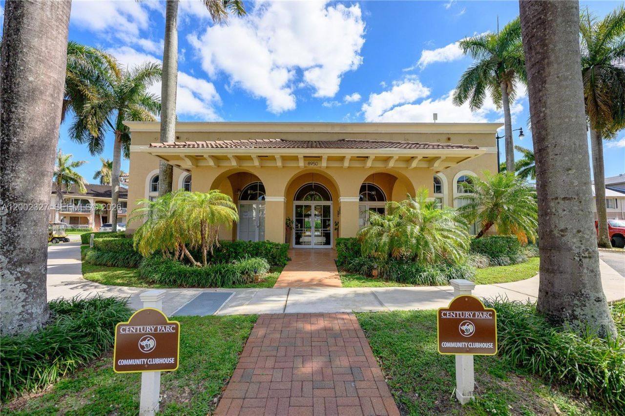 8964 W Flagler St, Unit 206, Miami, FL 33174 Photo