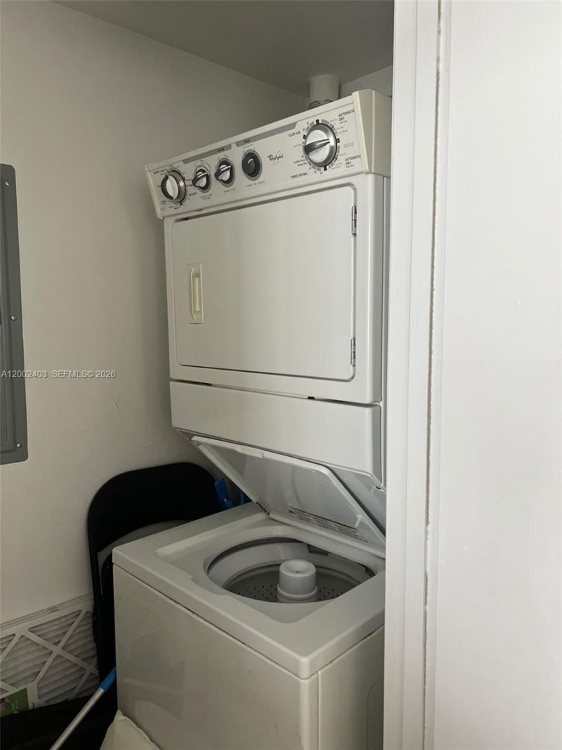 475 Brickell Ave, Unit 5508, Miami, FL 33131 Photo